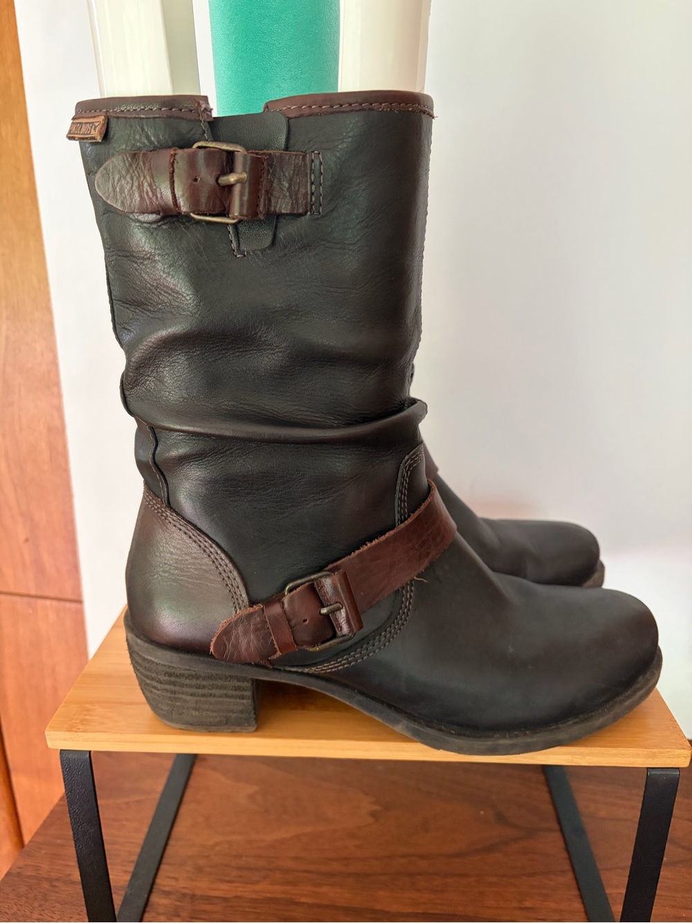 Pilolinos Women’s 8 (38) Black & Dark Brown Leather Mid-Calf Buckle Boots w Heel